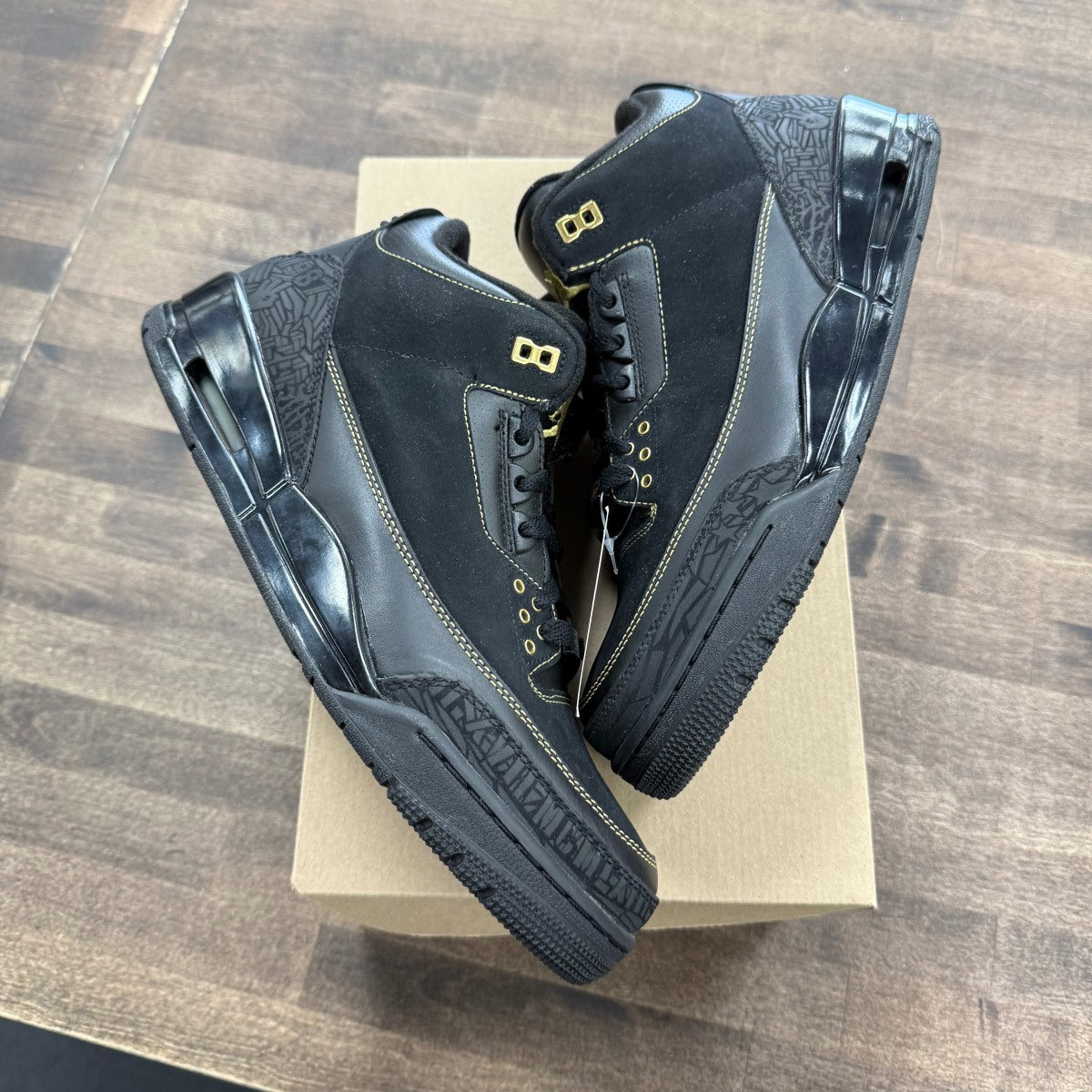 Jordan 3 Retro Black History Month Size 11.5 (Pre-Owned) - Image 1