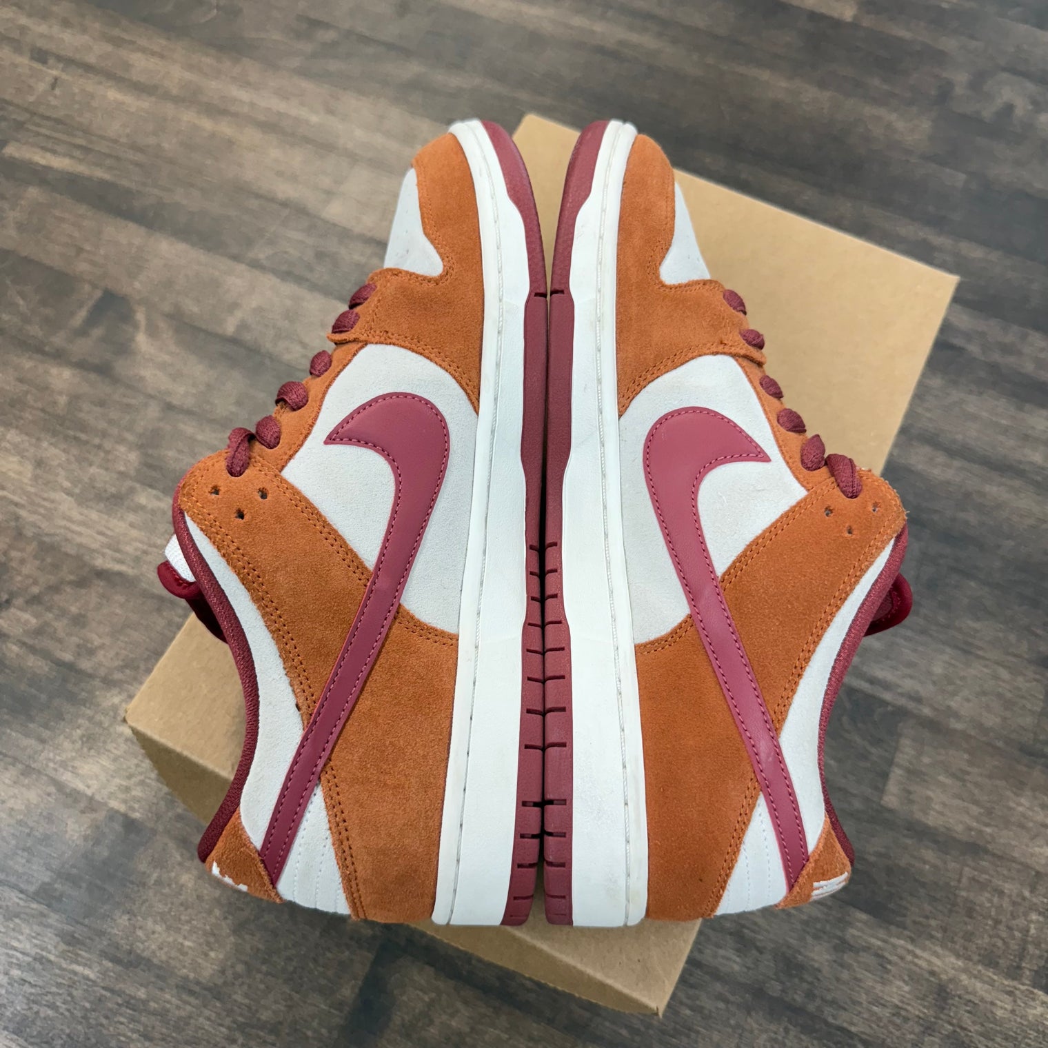 Dark Russet Cedar SB Dunk Low (USED, No Box)