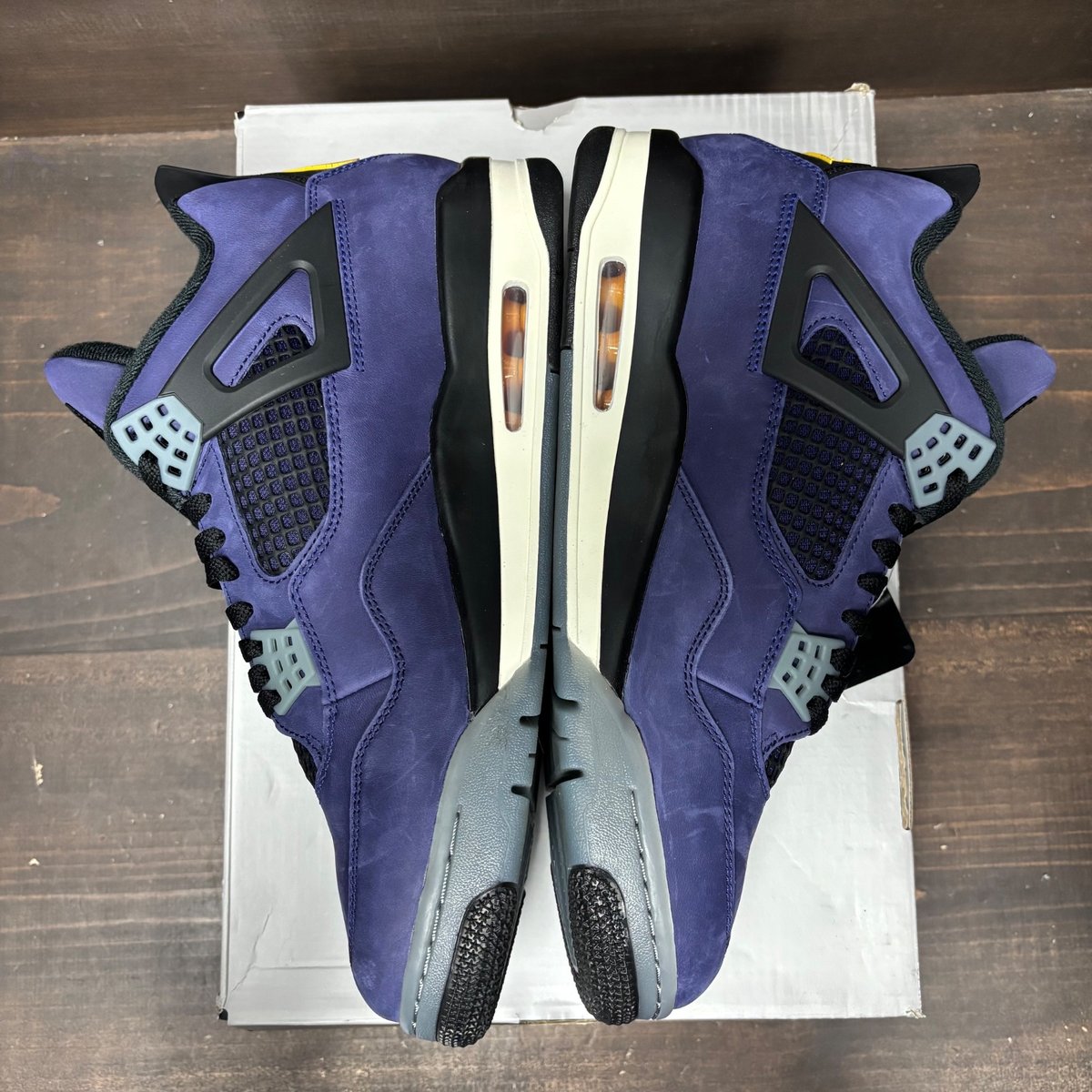 Jordan 4 Retro Lakers Size 12 (Pre-Owned) - tag