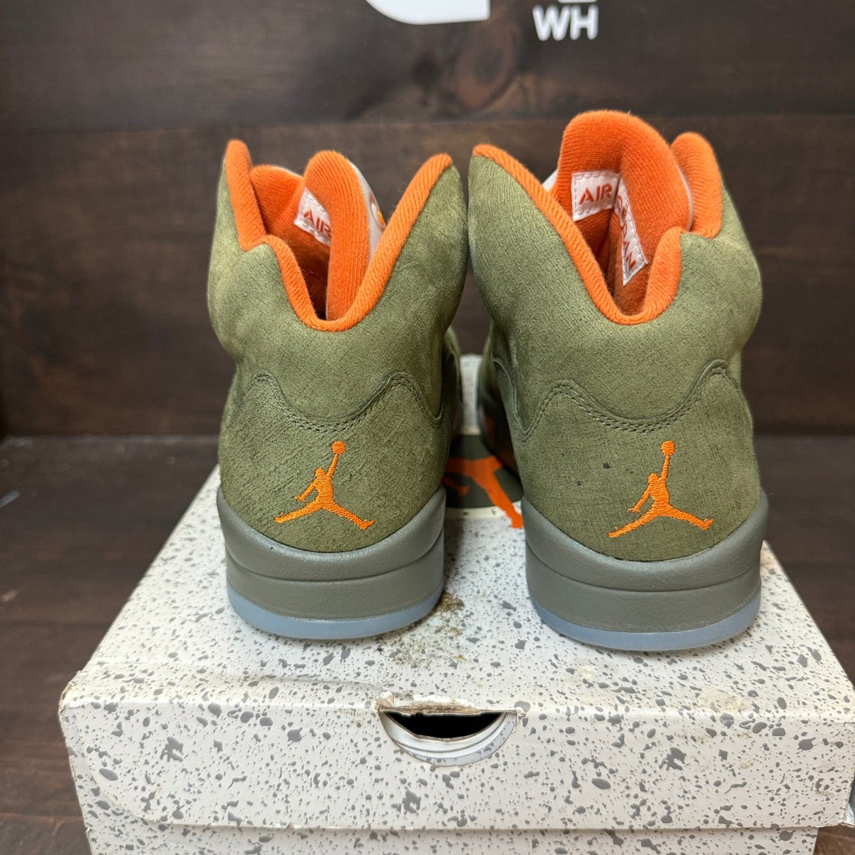 Jordan 5 Retro Olive (2024) - Image 5