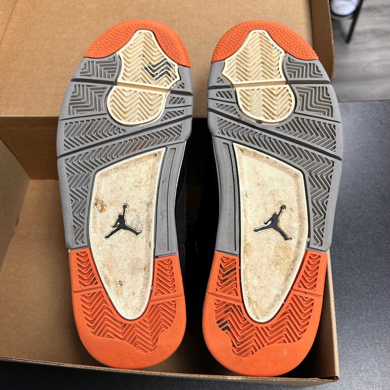 (W) Starfish Jordan 4 (USED;NO BOX)