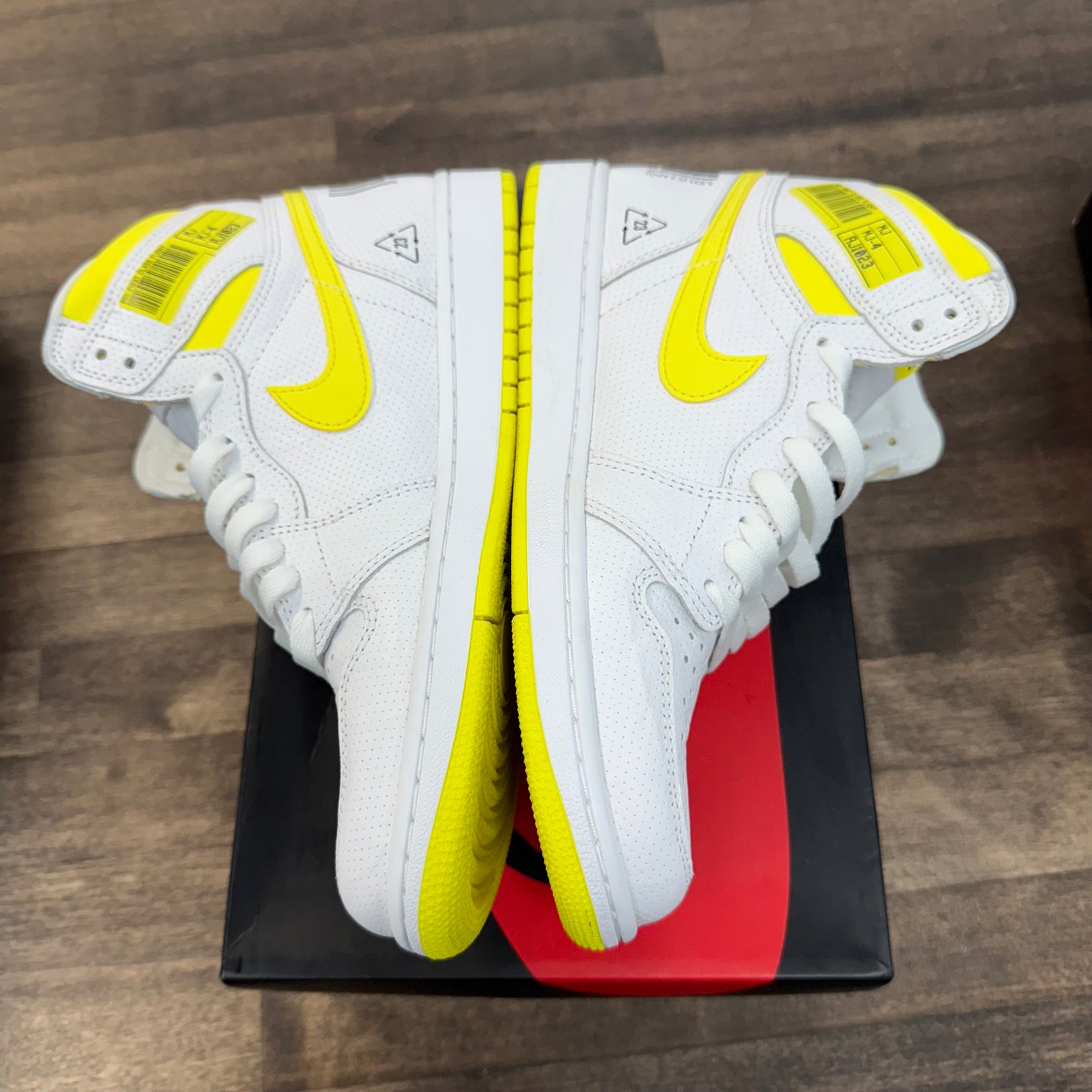 First Class Flight Jordan 1 Hight (USED)