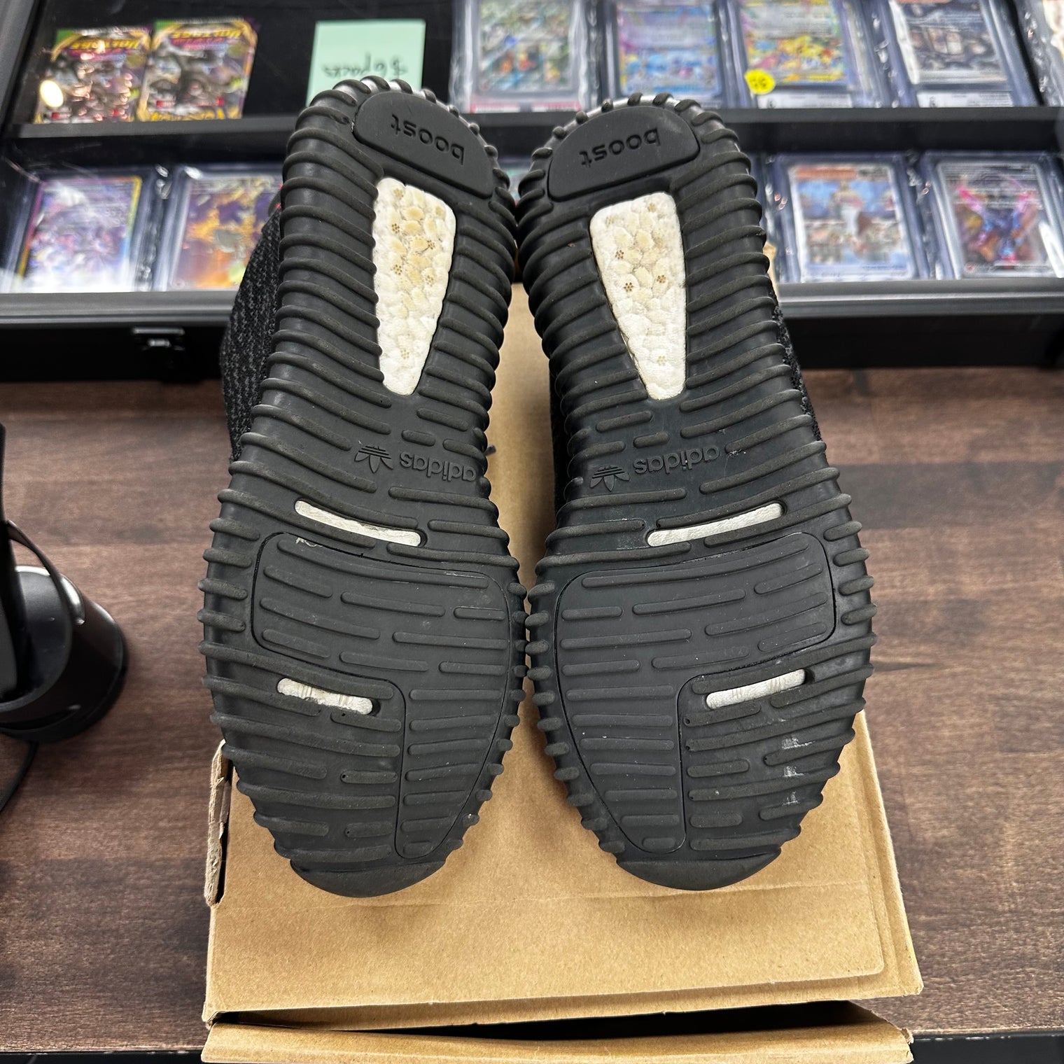 Pirate Yeezy 350 (2016) (USED)