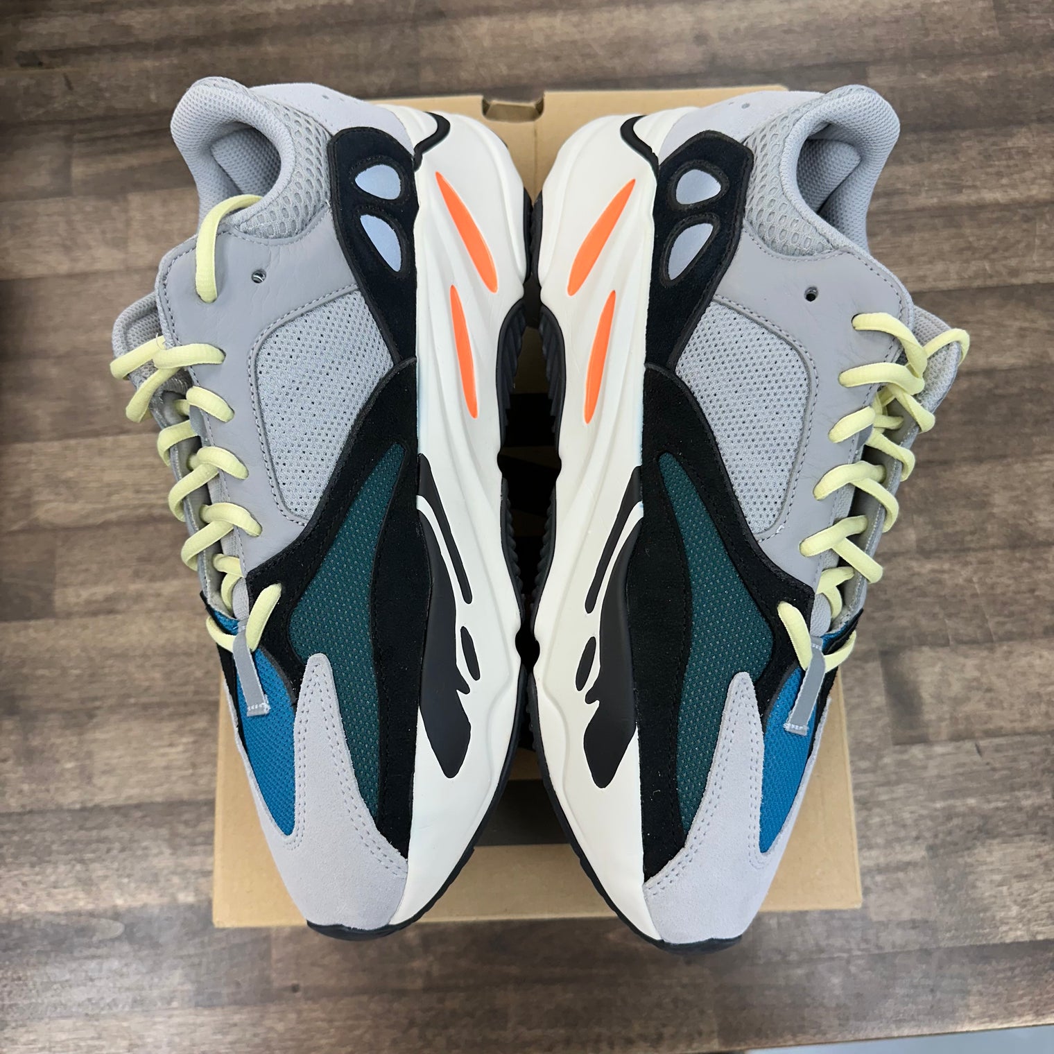 Wave Runner Yeezy 700 (Lightly Worn)