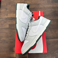 Photon Dust Vintage Green Dunk Low (USED)