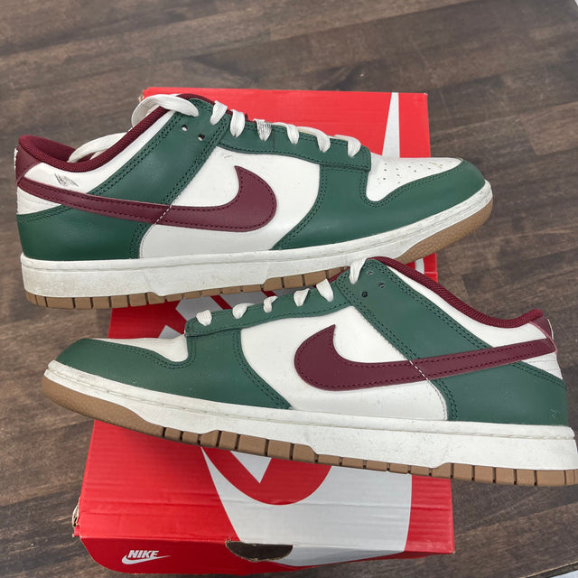 Gorge Green Dunk Low (USED)