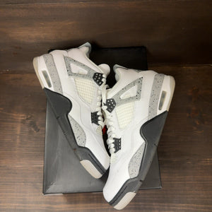 Jordan 4 Retro White Cement (2016) Size 8.5 (Pre-Owned)