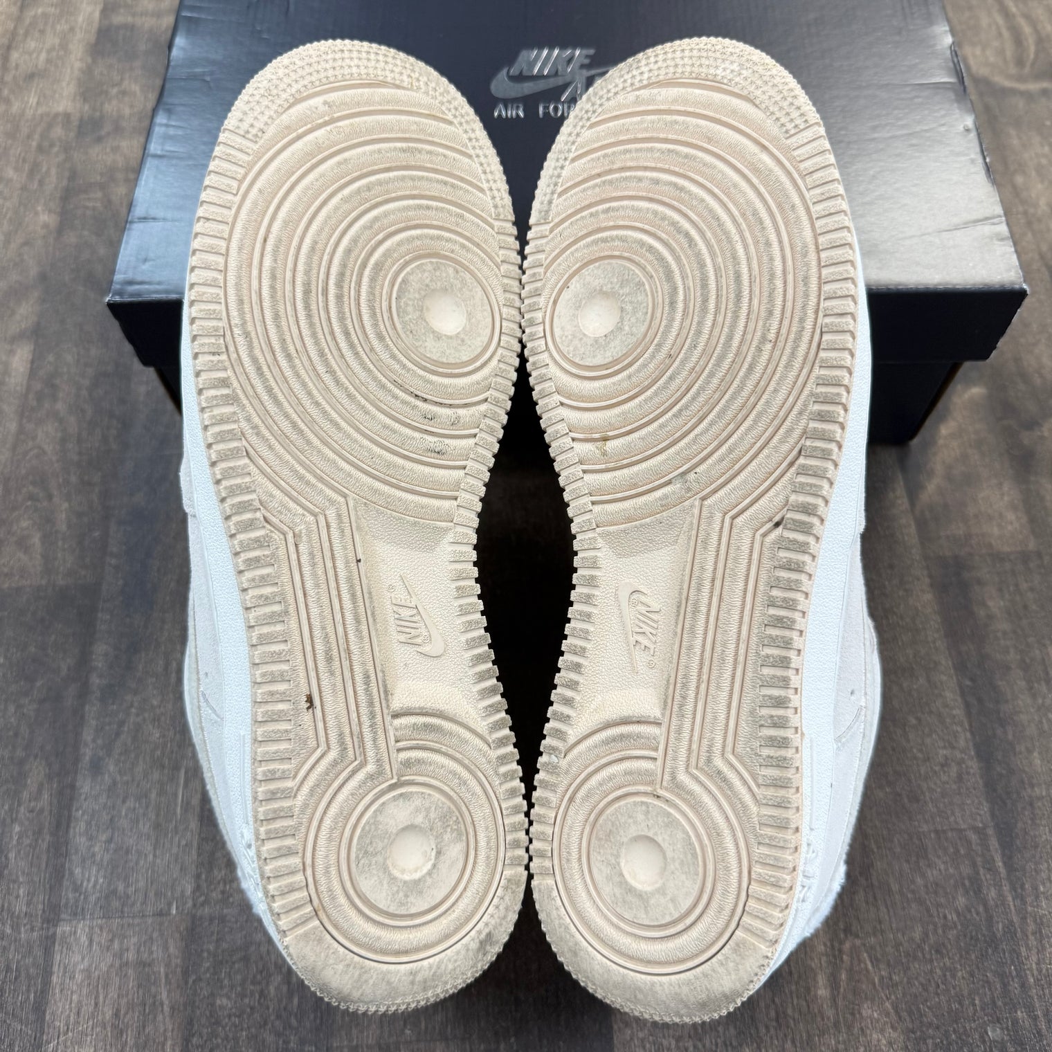 (W) Sanddrift Gum Fleece Air Force 1 (USED)
