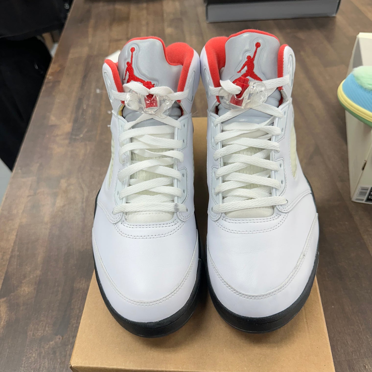 Fire Red Jordan 5 (USED,No Box)