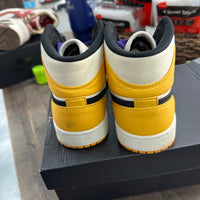 Air Jordan 1 Mid SE Lakers (Used)