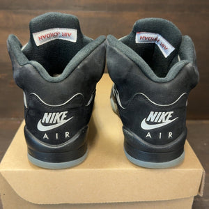 Jordan 5 Retro OG Black Metallic Reimagined (GS) Size 4.5Y (Pre-Owned) - aux