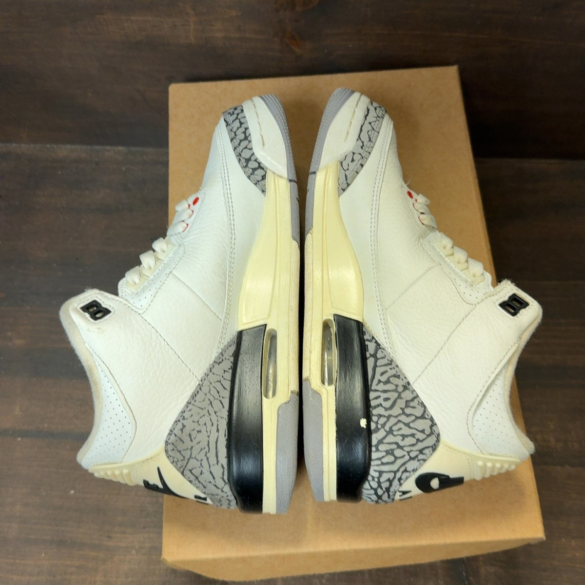Jordan 3 Retro White Cement Reimagined (GS) Size 5.5Y (Pre-Owned) - Image 6