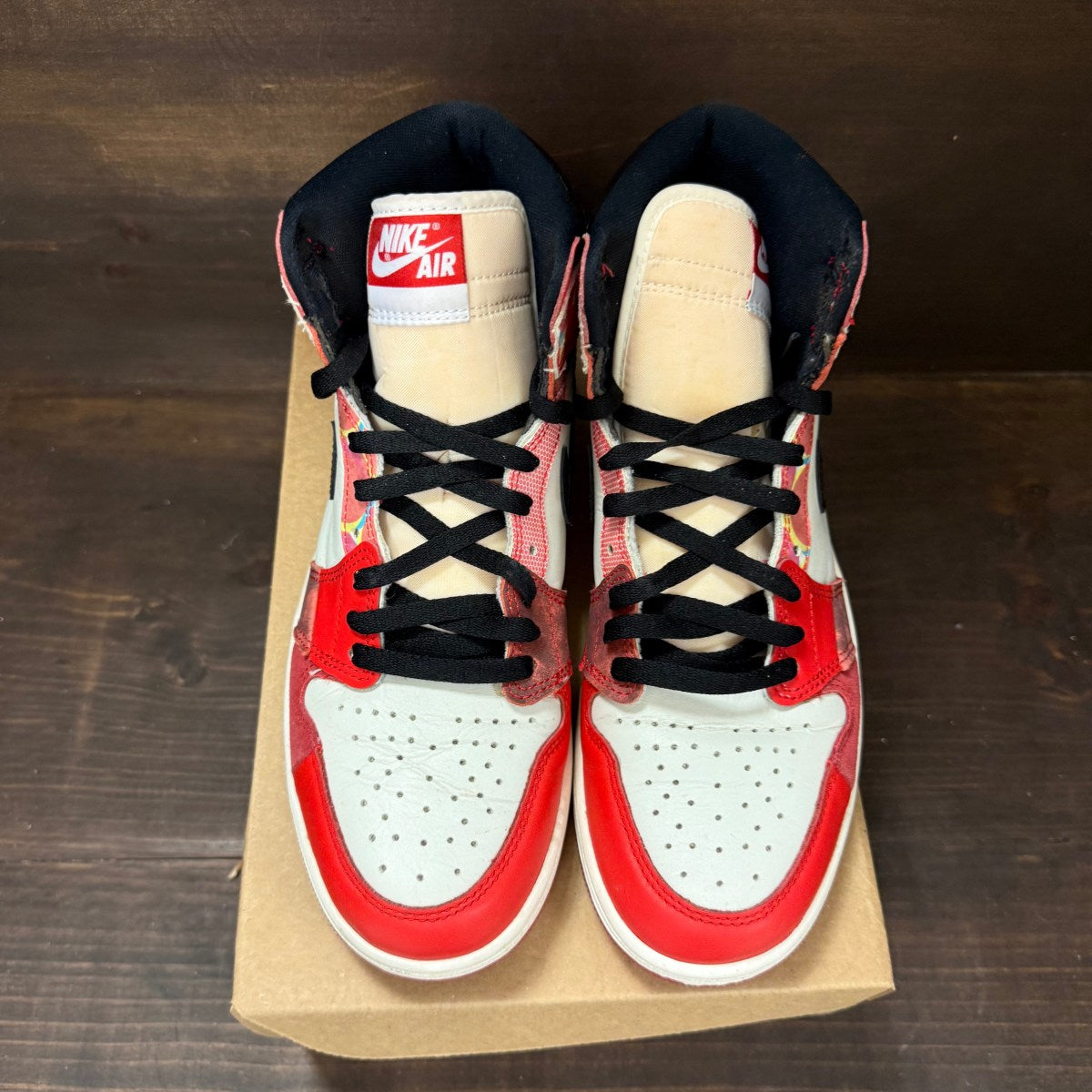 Jordan 1 Retro High OG Spider-Man Across the Spider-Verse Size 9 (Pre-Owned) - Image 3