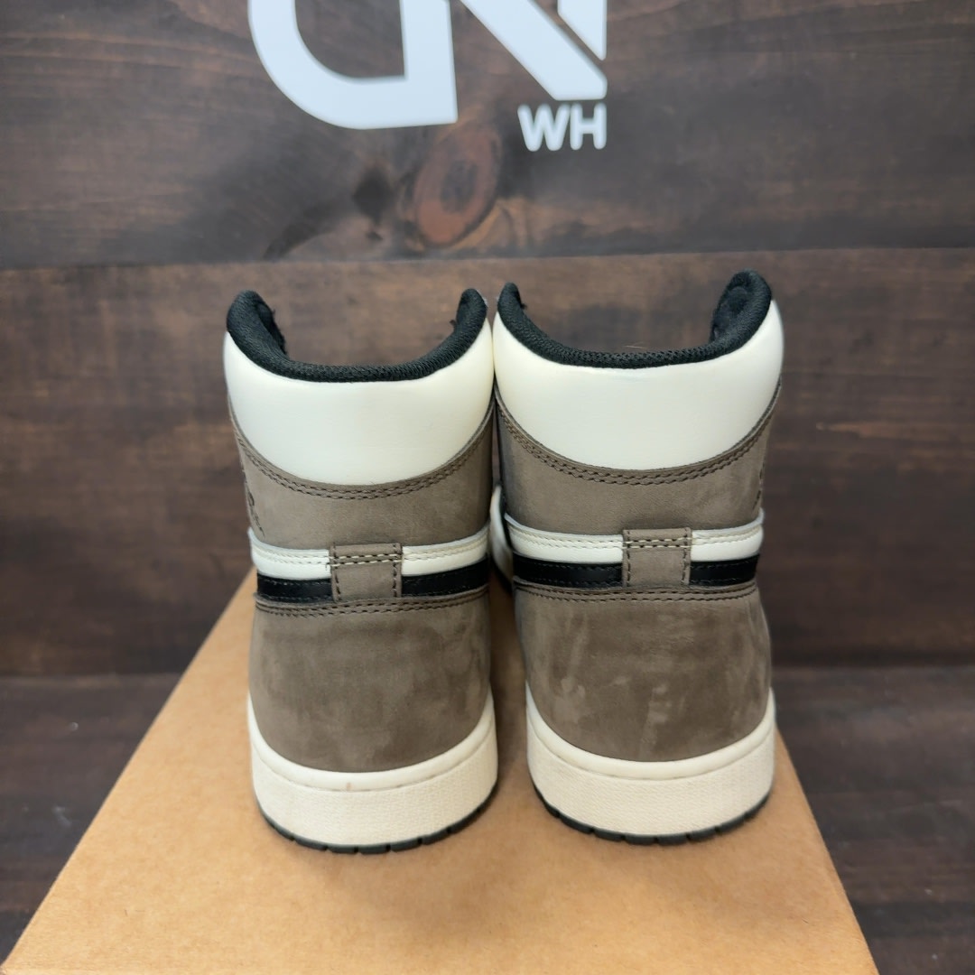 Jordan 1 Retro High Dark Mocha Size 9.5 (Pre-Owned) - Image 5