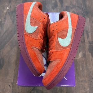 Nike SB Dunk Low Mystic Red Rosewood - Image 1