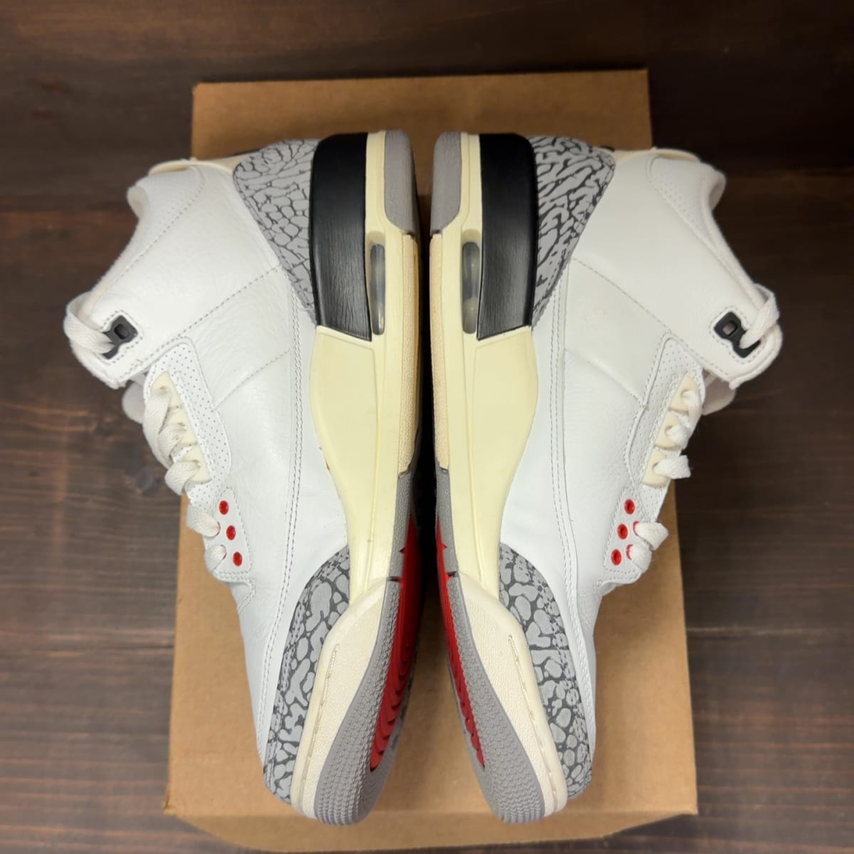 Jordan 3 Retro White Cement Reimagined Size 8.5 (Pre-Owned) - aux