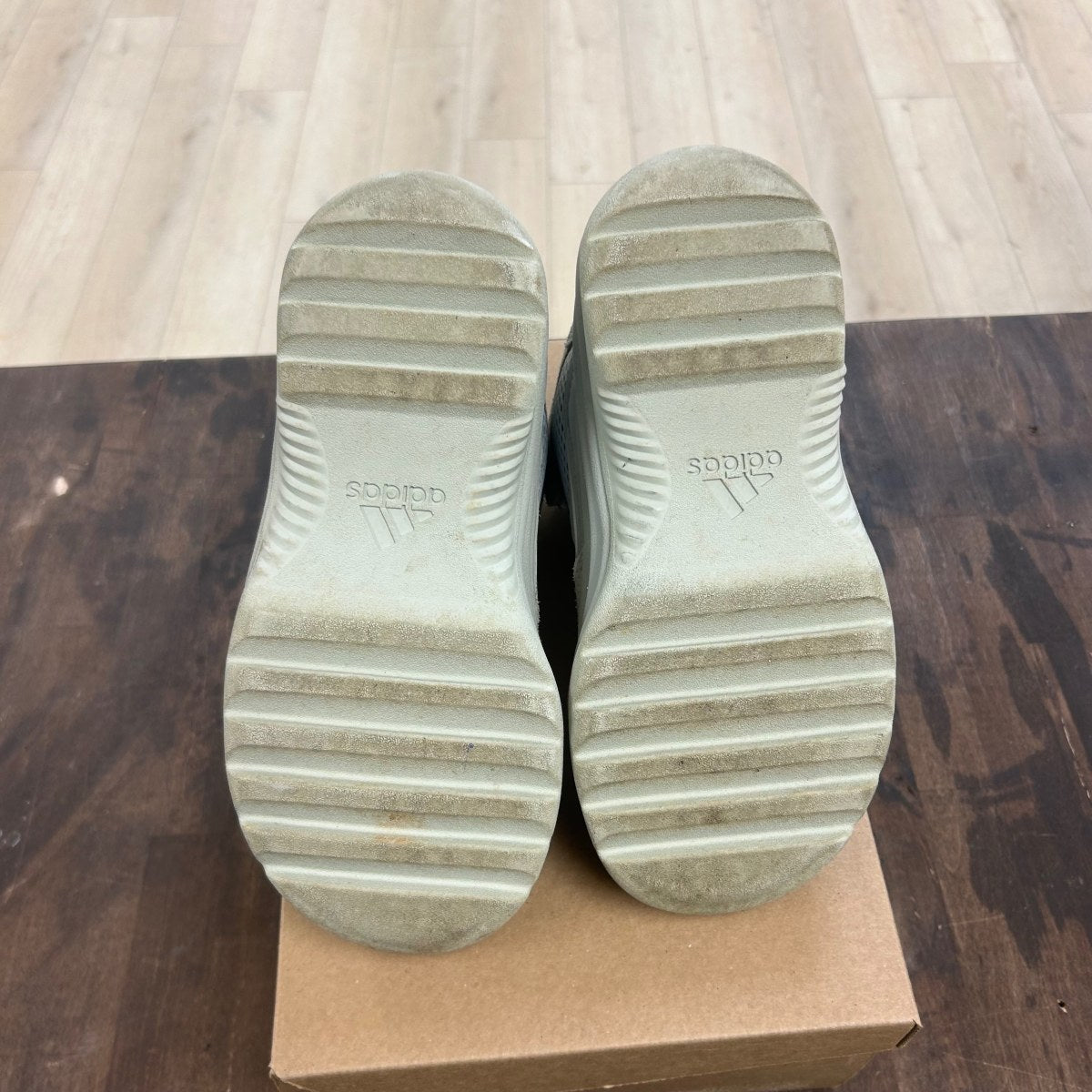 adidas Yeezy Desert Boot Salt Size 6.5 (Pre-Owned)