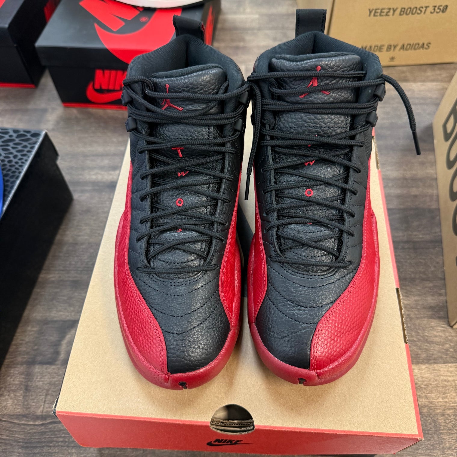 Flu Game Jordan 12 Retro (Lightly worn)