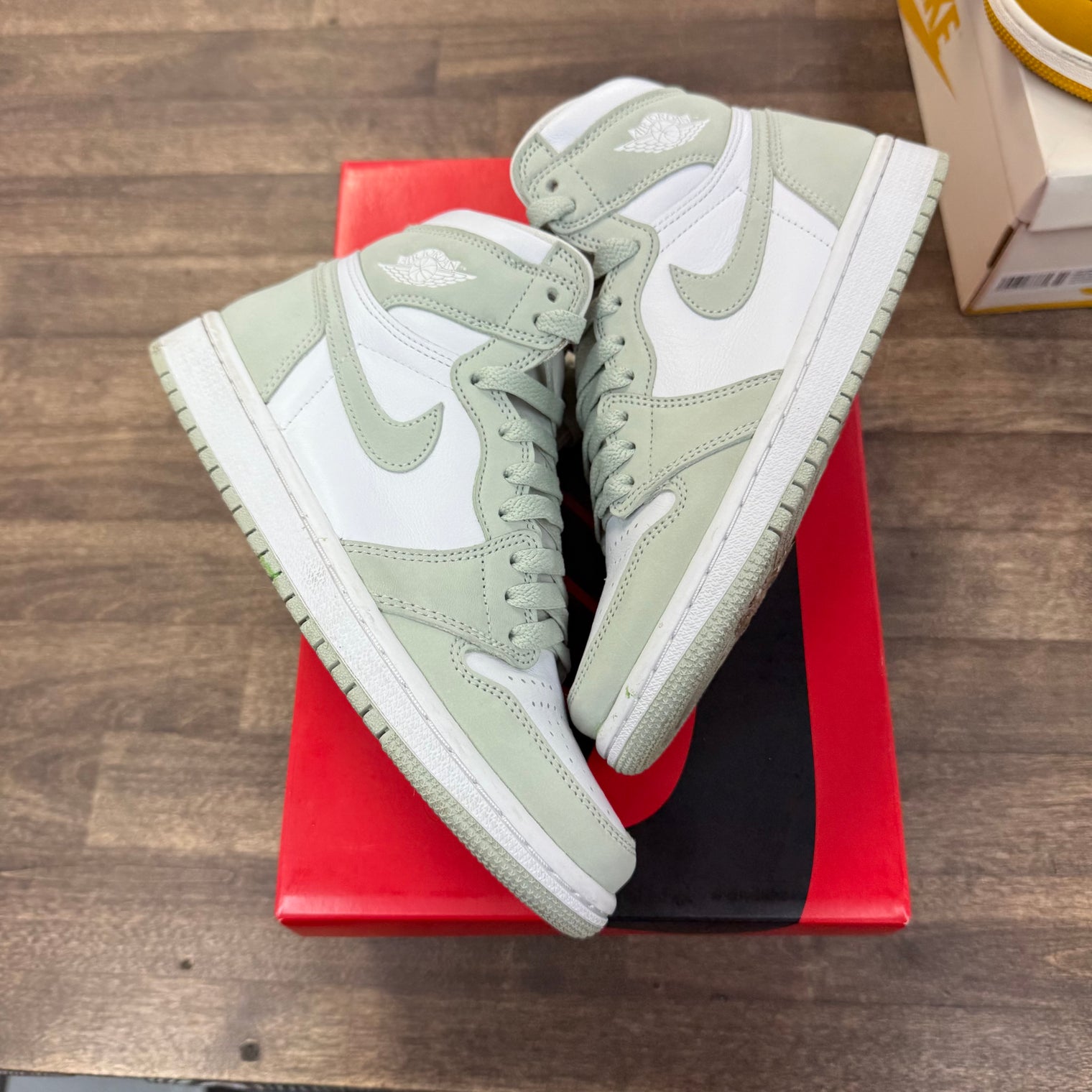 Seafoam Jordan 1 High (W) (USED)