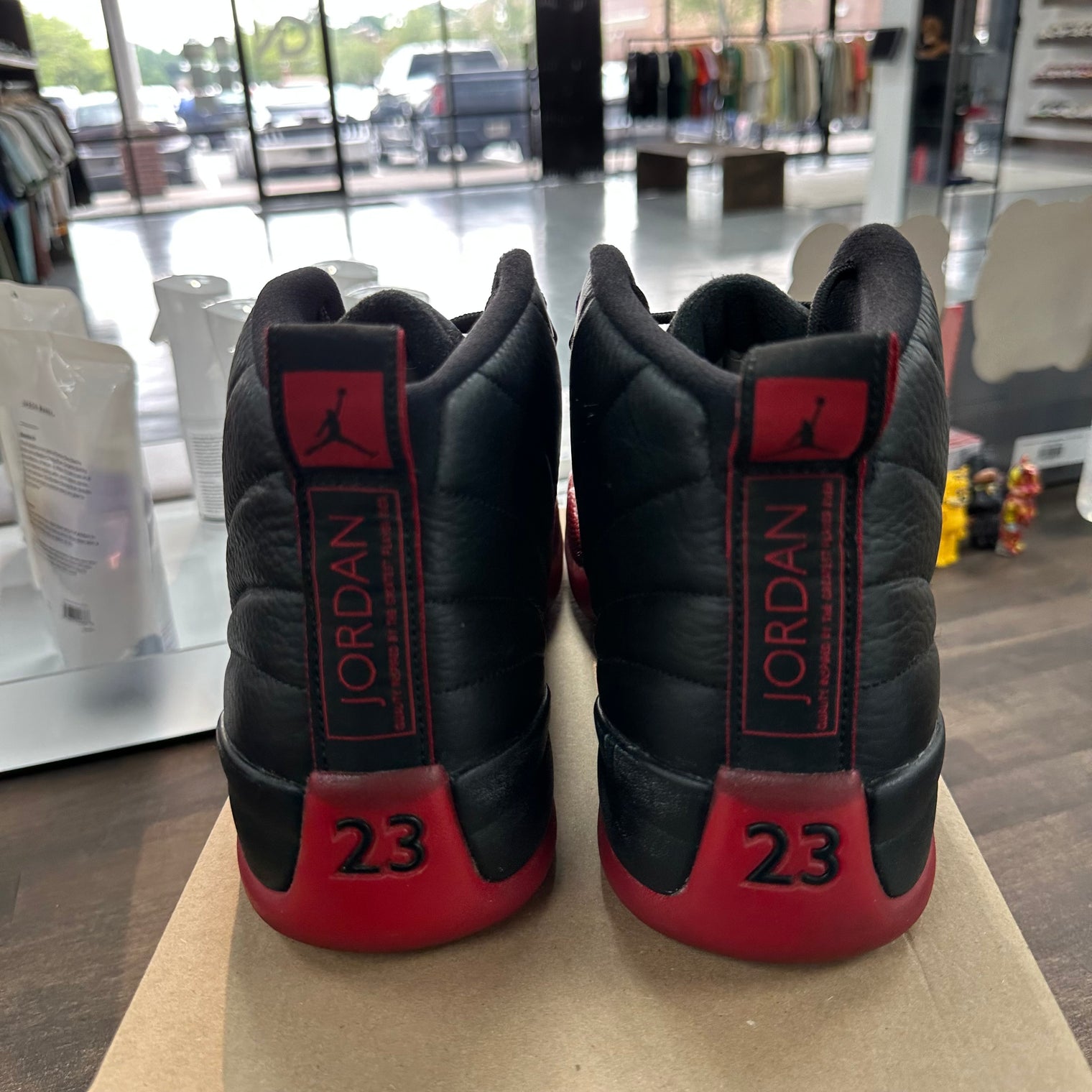Flu Game Jordan 12 (2016) (USED,No Box)
