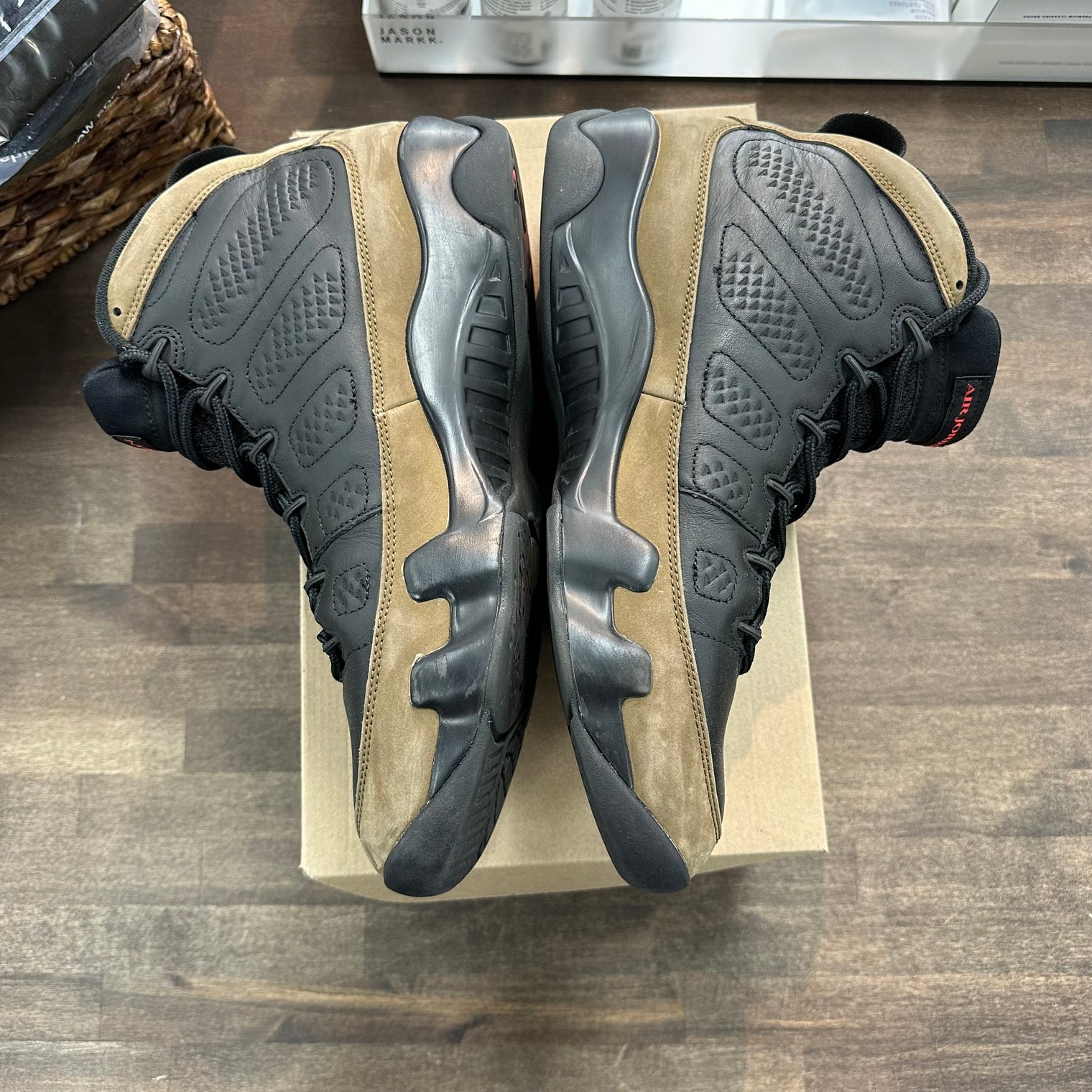 Olive Jordan 9 Retro (USED, No Box)