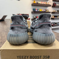 Beluga 2.0 Yeezy 350 (Lightly Worn)