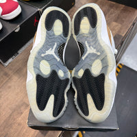 Closing Ceremony Jordan 11 Retro Low (USED)