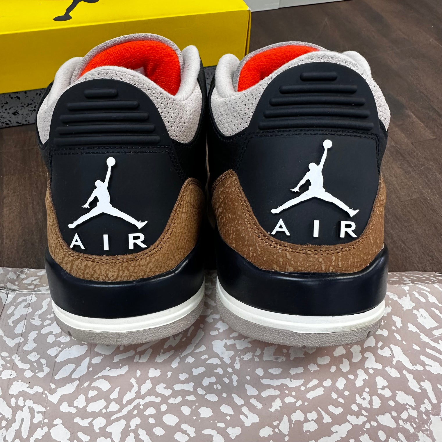 Desert Elephant Jordan 3 (USED)