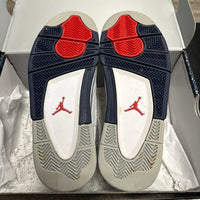 Midnight Navy Jordan 4 (USED)