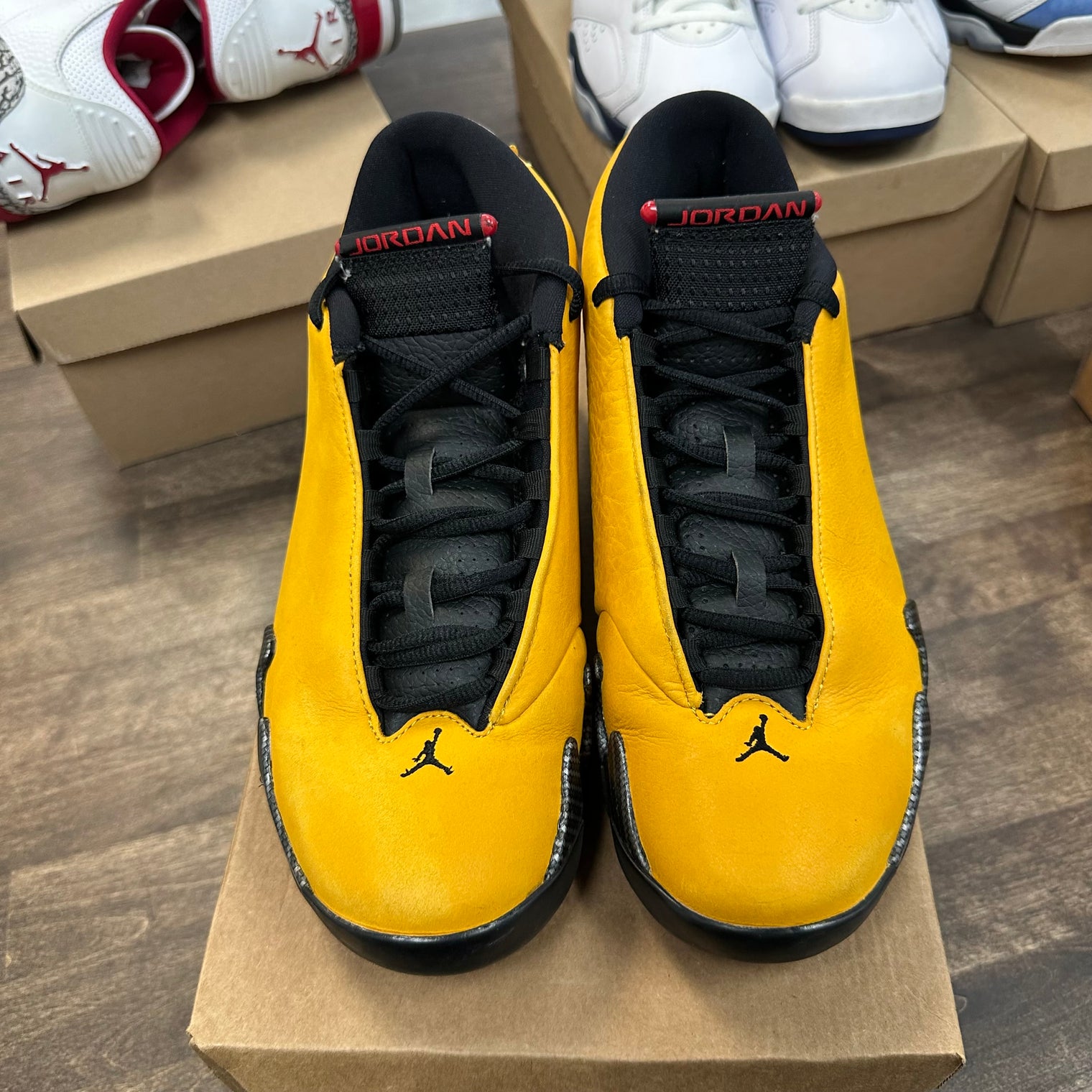 Ferrari University Gold Jordan 14 (USED,No Box)