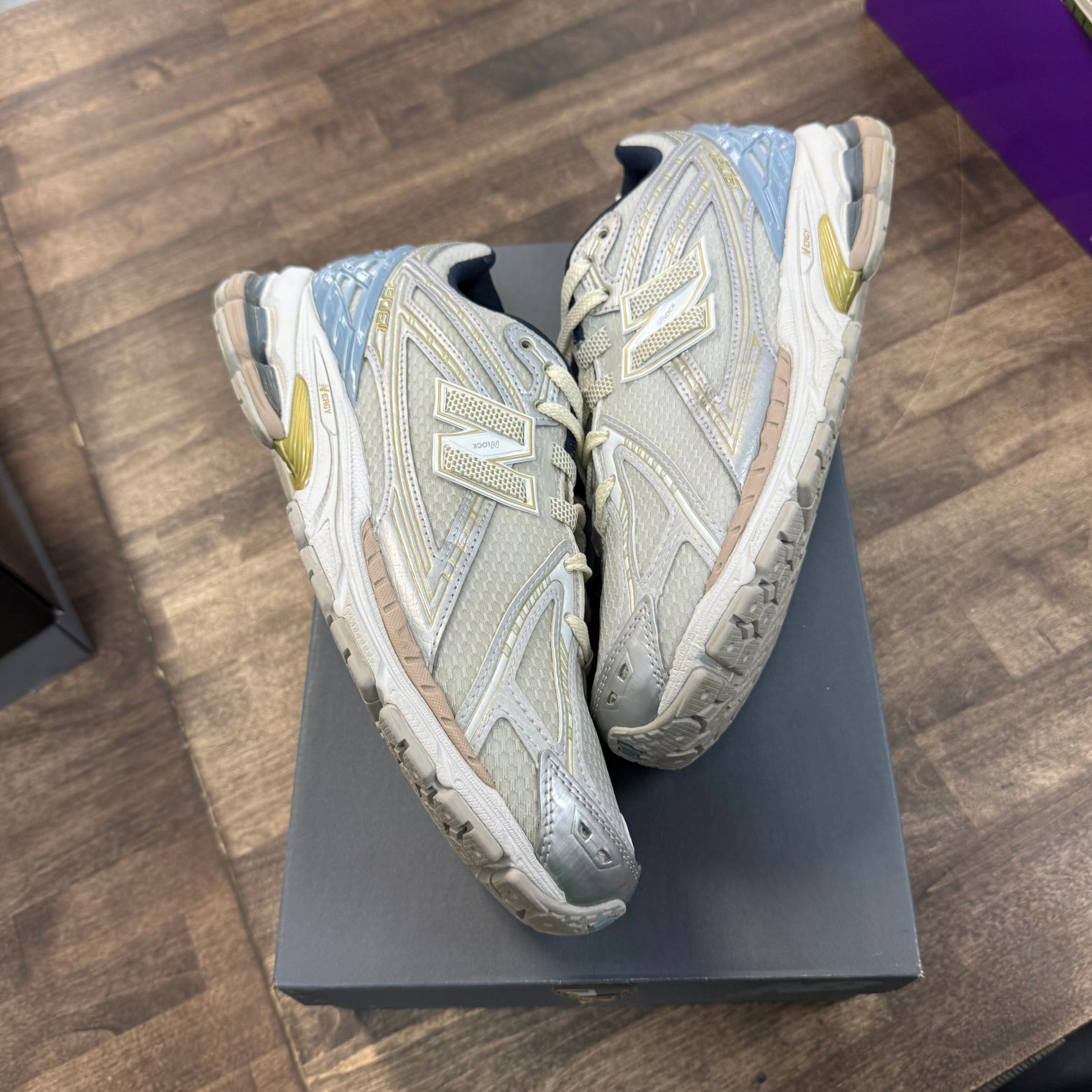 Kith White New Balance 1906R (USED)