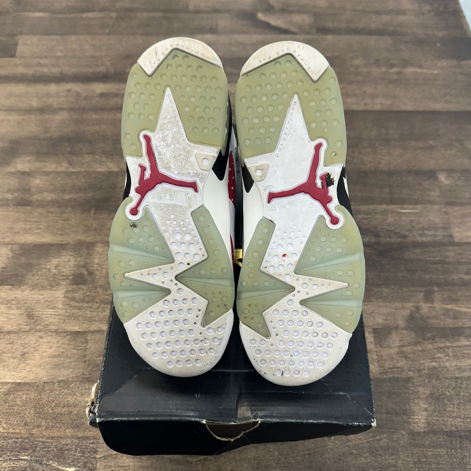 Carmine Jordan 6 Retro (GS) (USED)