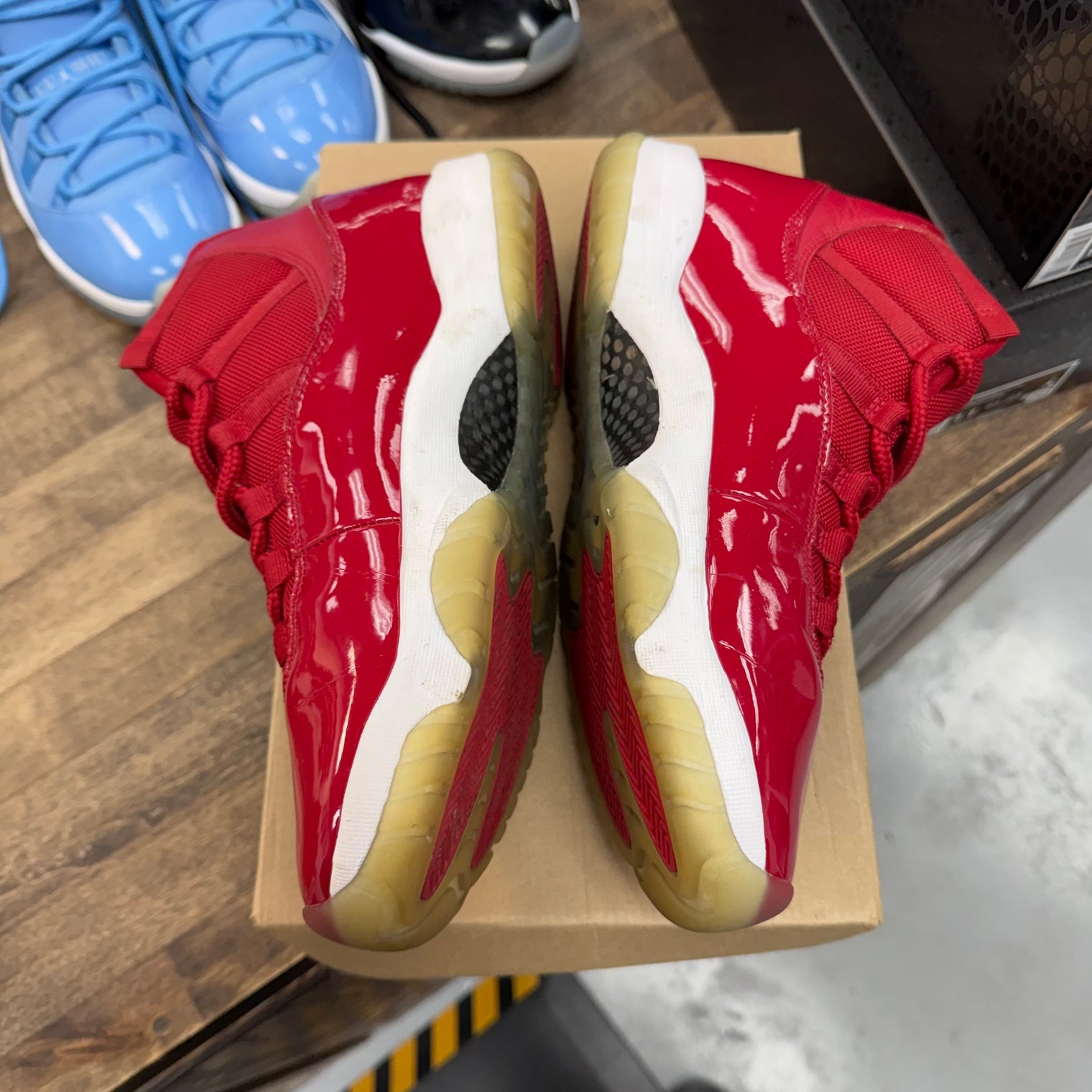 Win Like 96 Jordan 11 Retro (USED, No Box)