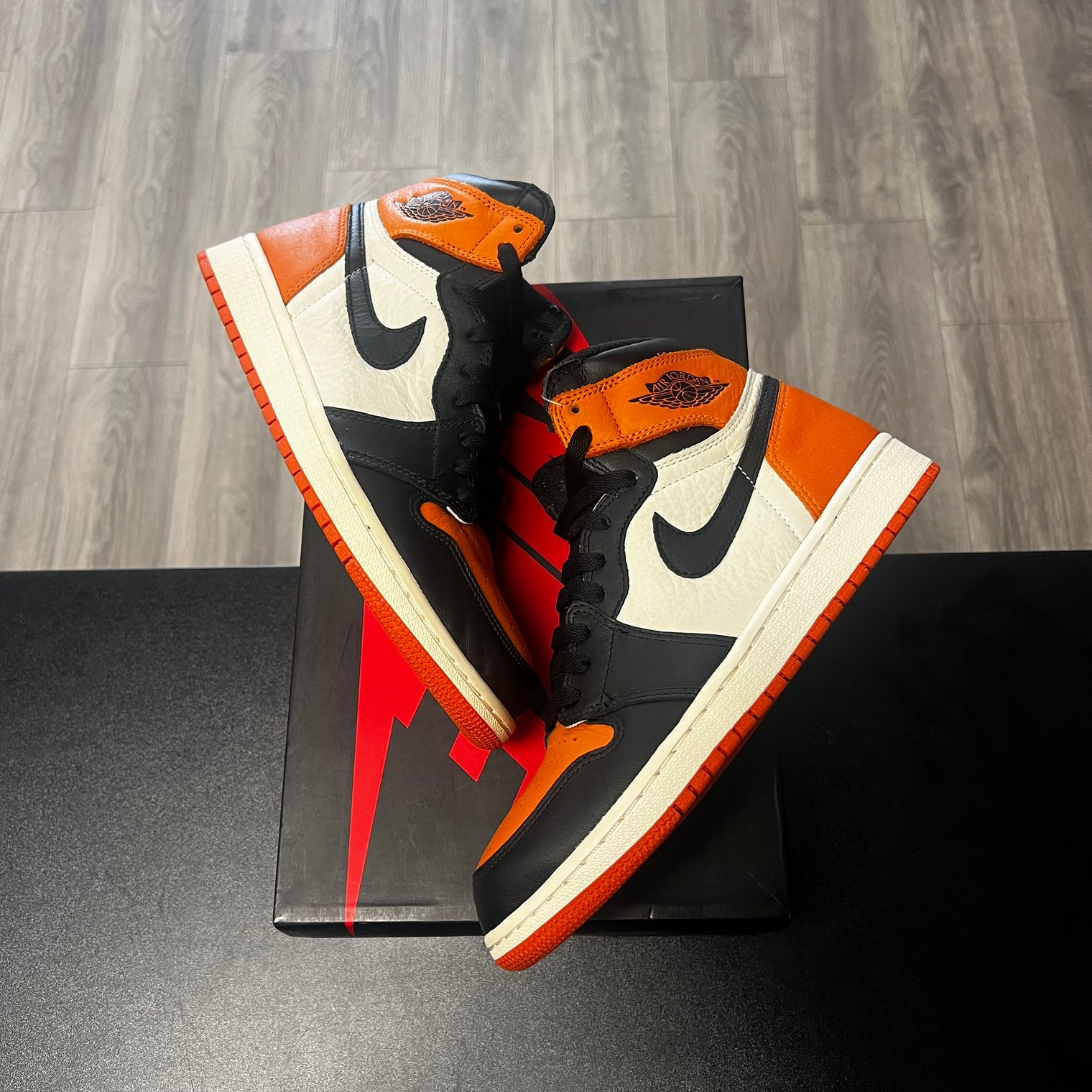 Jordan 1 Retro Shattered Backboard (USED)