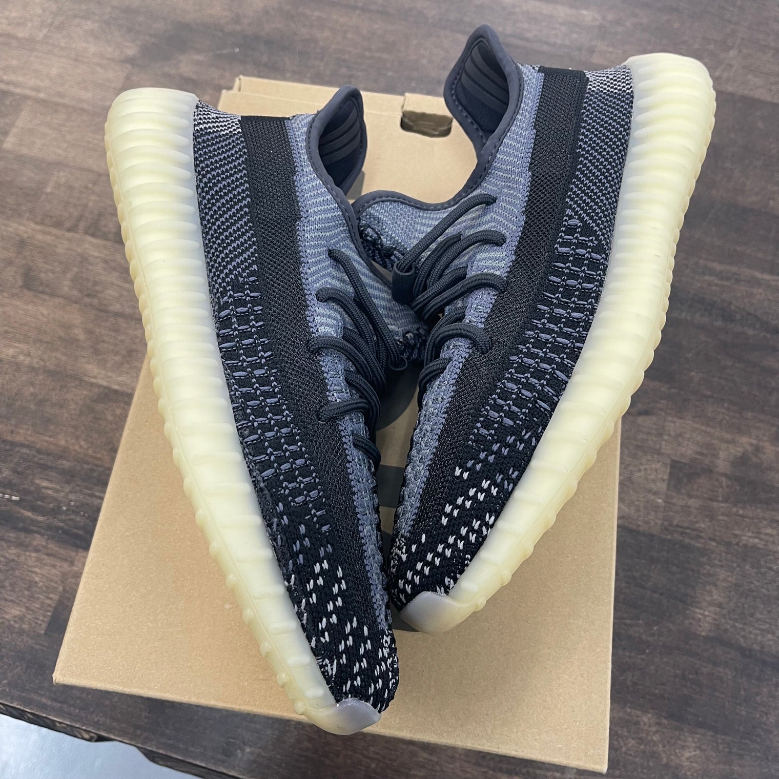 Carbon Yeezy 350 (USED)