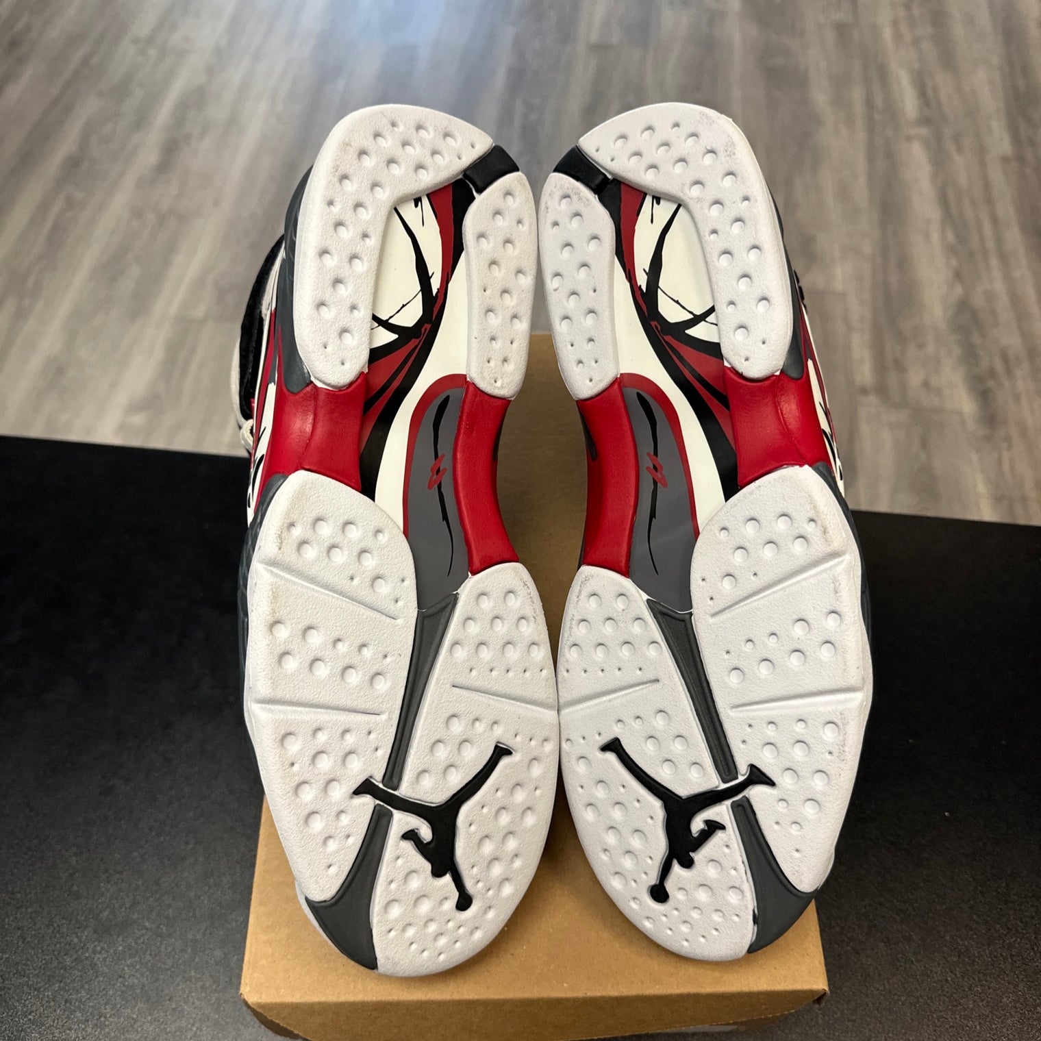 Jordan 8 Bugs Bunny 2013 (No Box)
