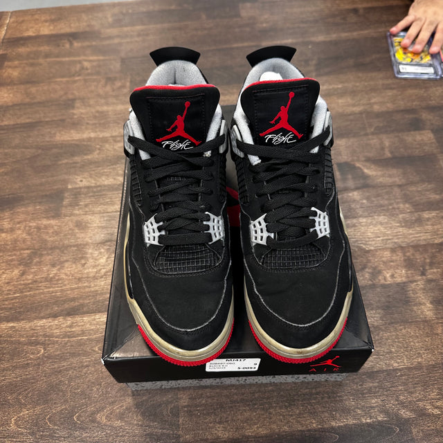 Bred Jordan 4 (2019) (USED)