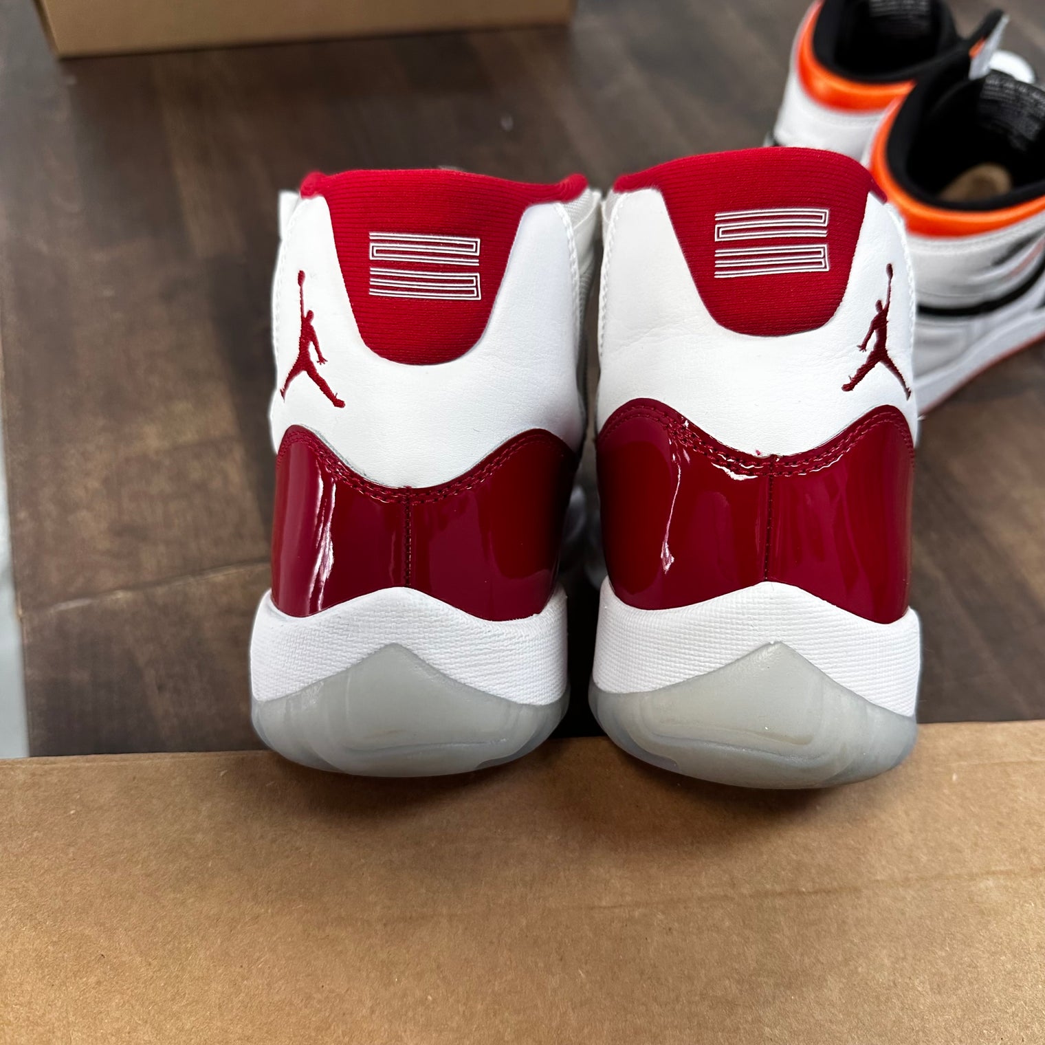 Cherry Jordan 11 (USED,No Box)