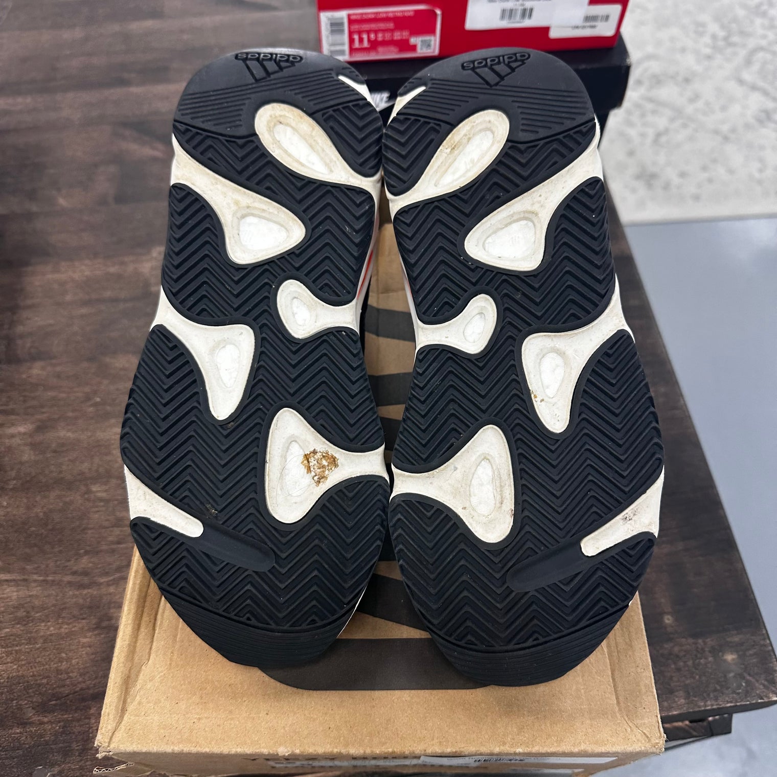 Wave Runner Yeezy 700 (USED)