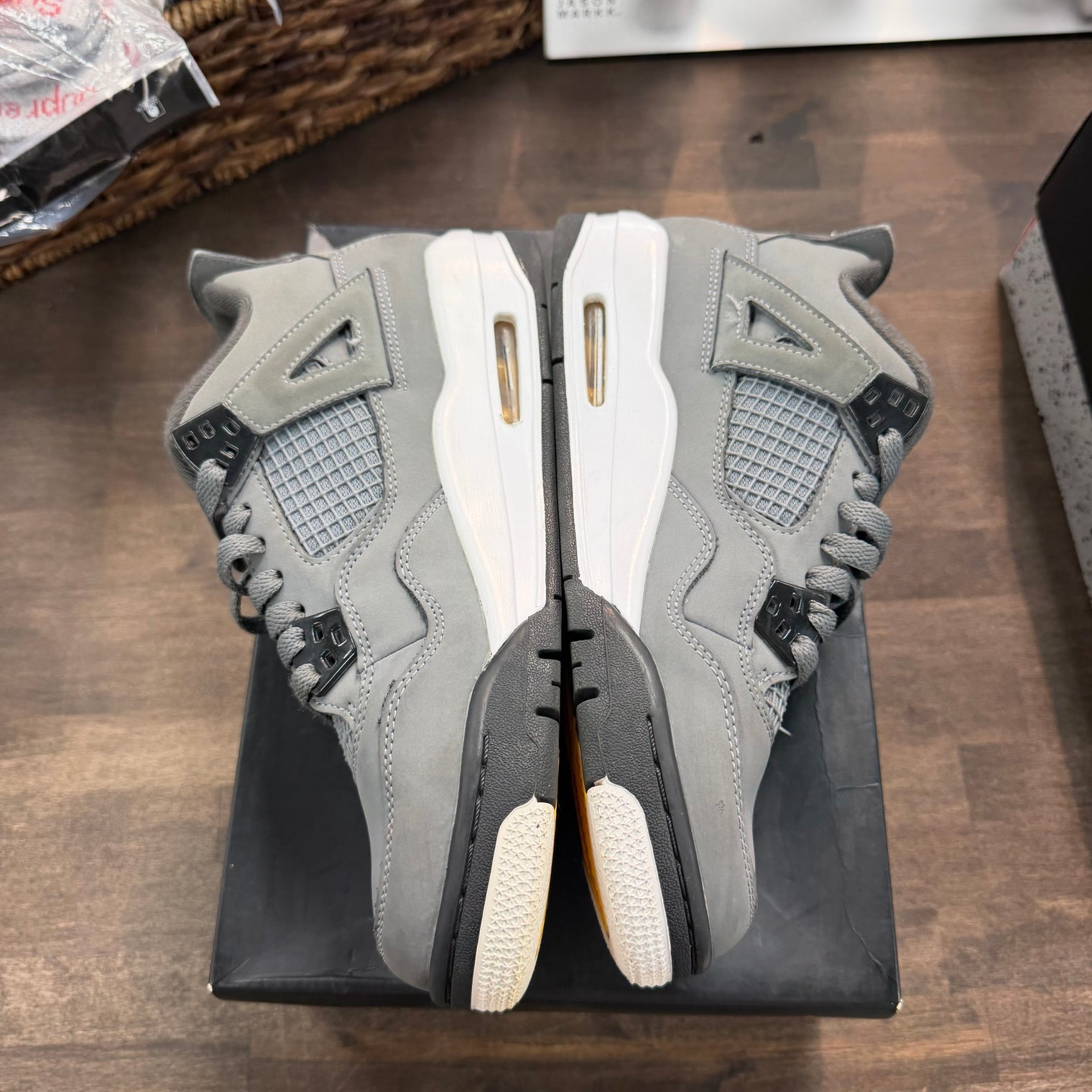 Cool Grey Jordan 4 Retro (GS) (USED)