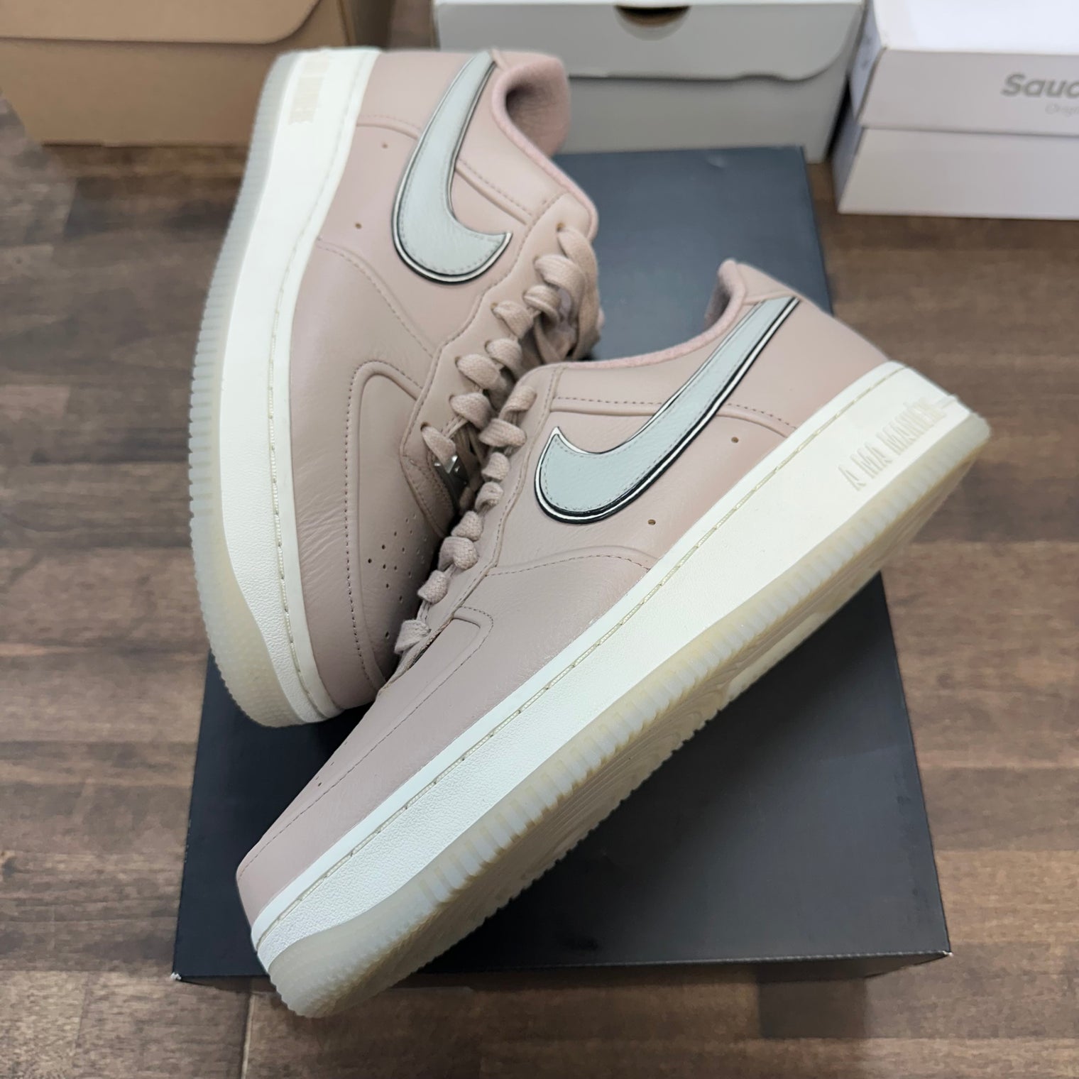 A Ma Maniere Sleeping Air Force 1 SP (W) (USED)