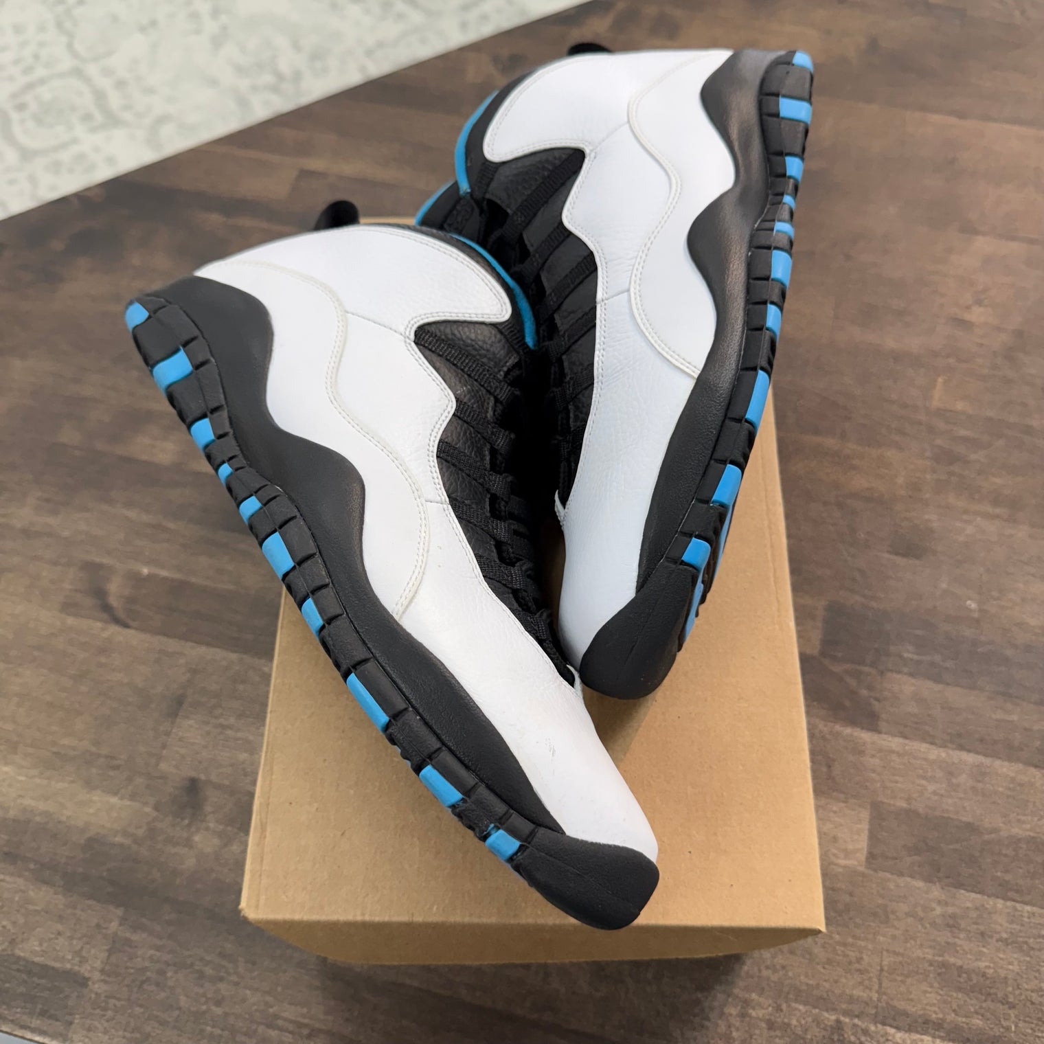 Powder Blue Jordan 10 Retro (Lightly Worn, No Box)