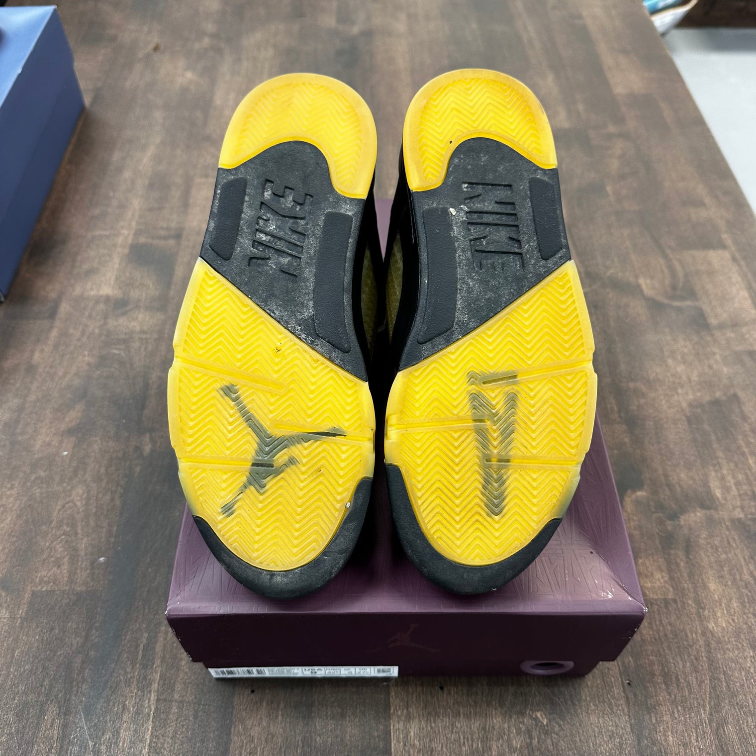 Air Jordan 5 A Ma Maniere Dusk (USED)