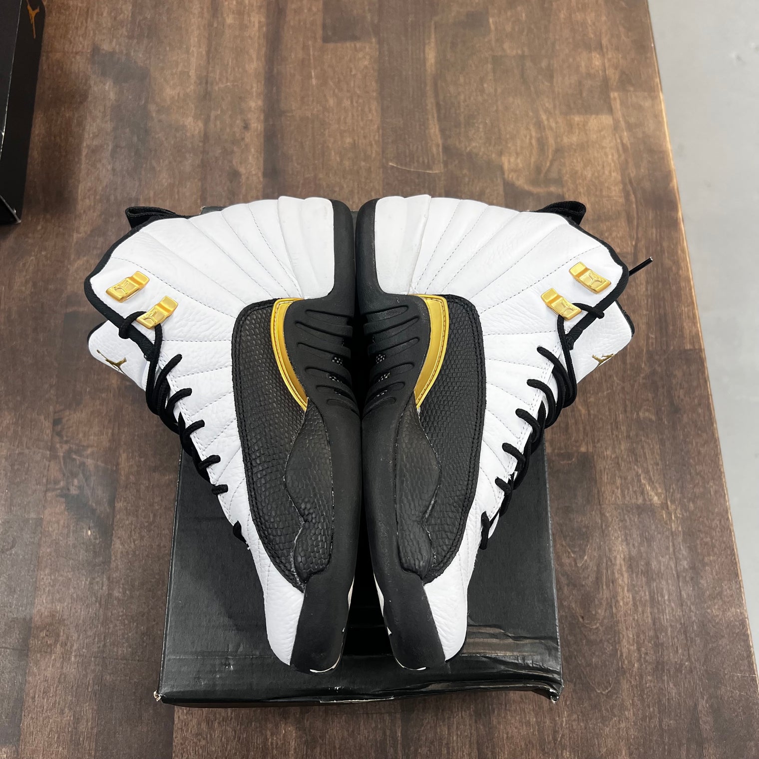 Royalty Taxi Jordan 12 (GS) (USED)