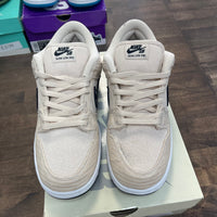 Albino & Preto SB Dunk Low (USED)