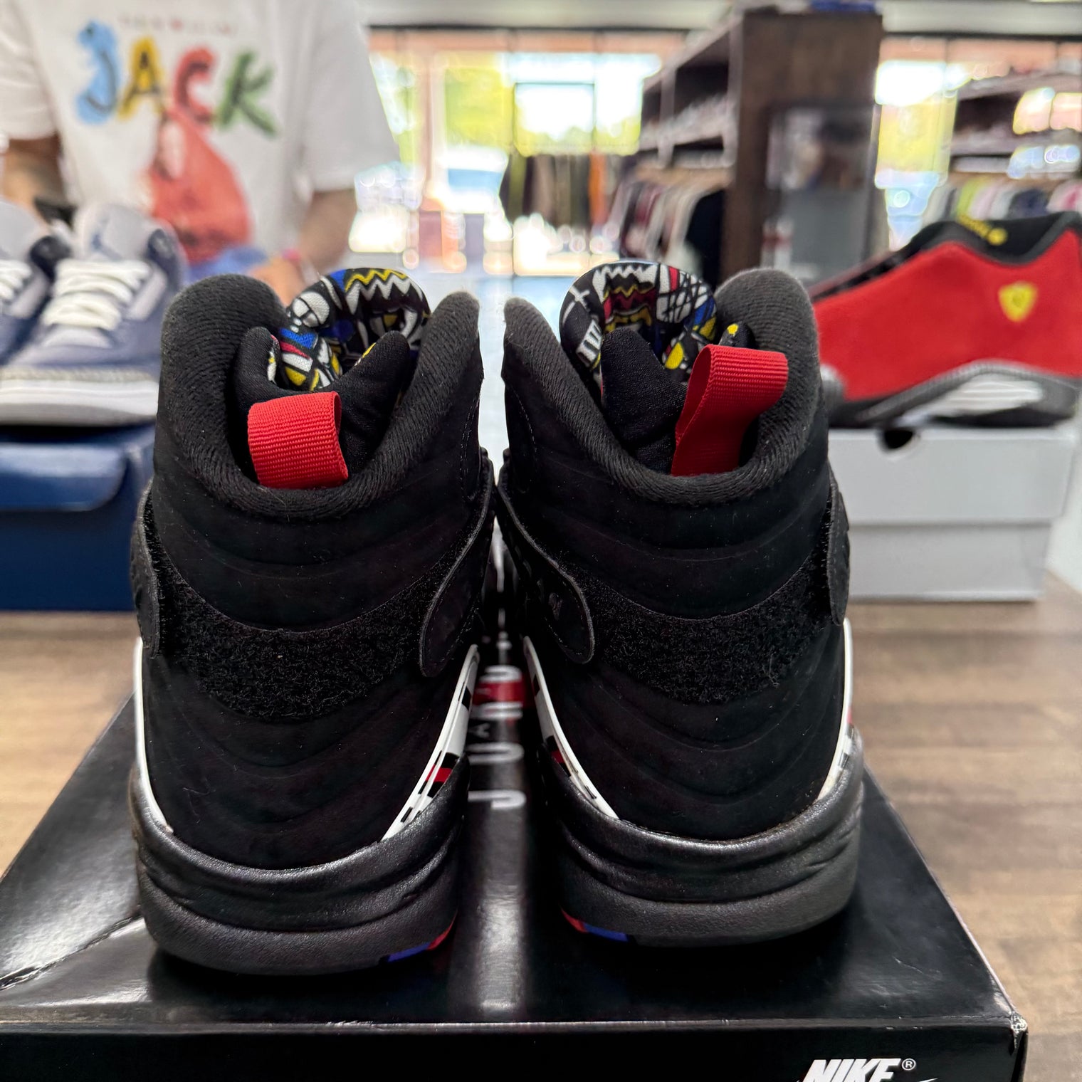 Playoff Jordan 8 Retro (USED)