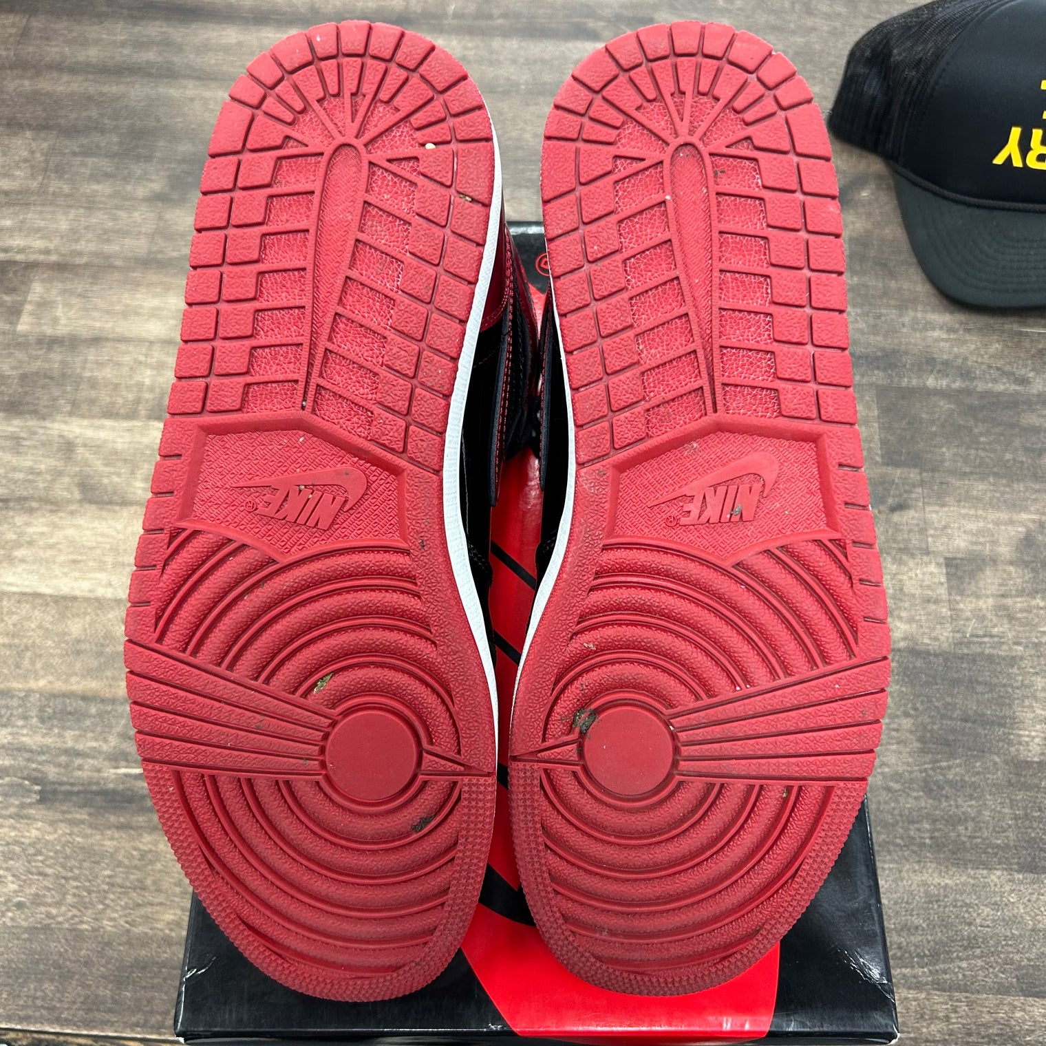 Patent Bred Jordan 1 High (USED)
