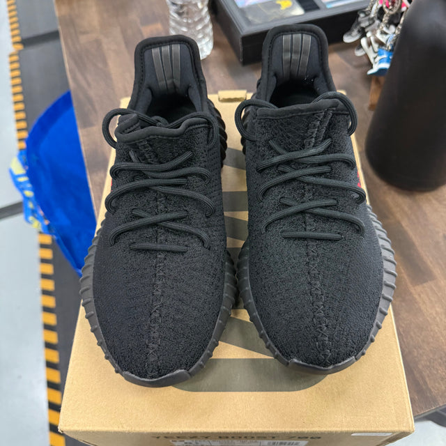 Bred Yeezy 350 (USED,Replacement Box)