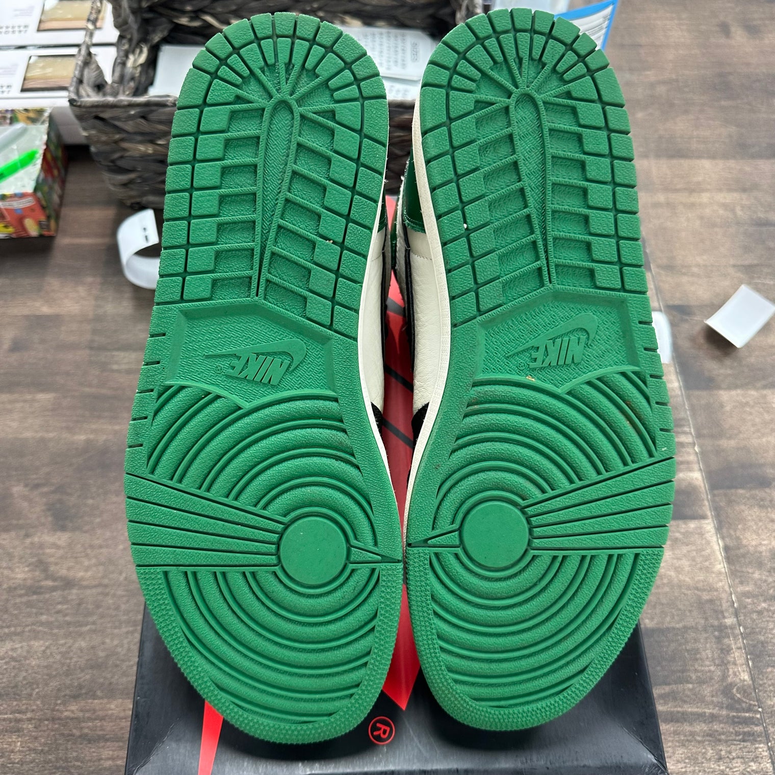 Pine Green Jordan 1 High (USED)