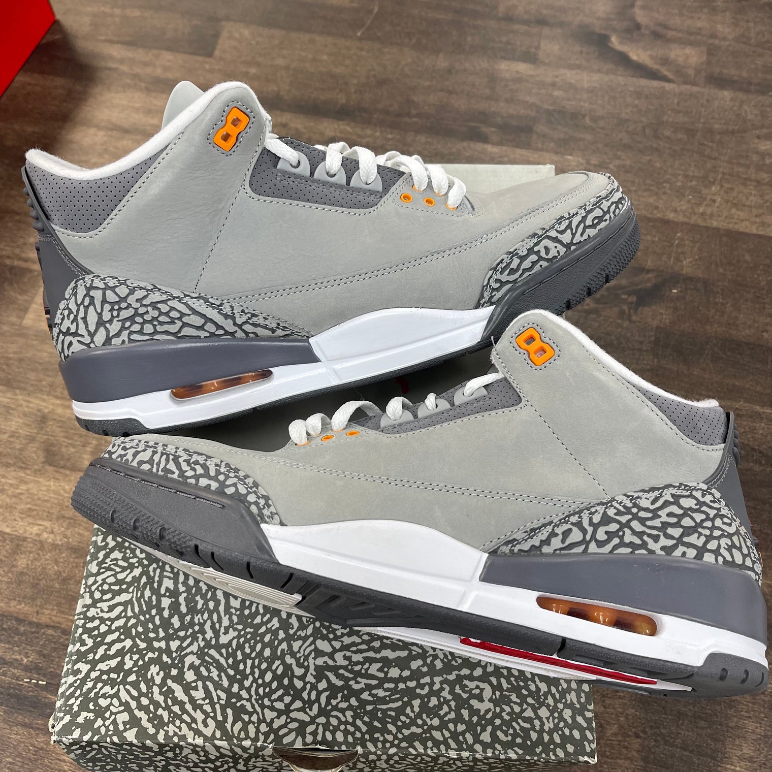 Cool Grey Jordan 3 (USED)